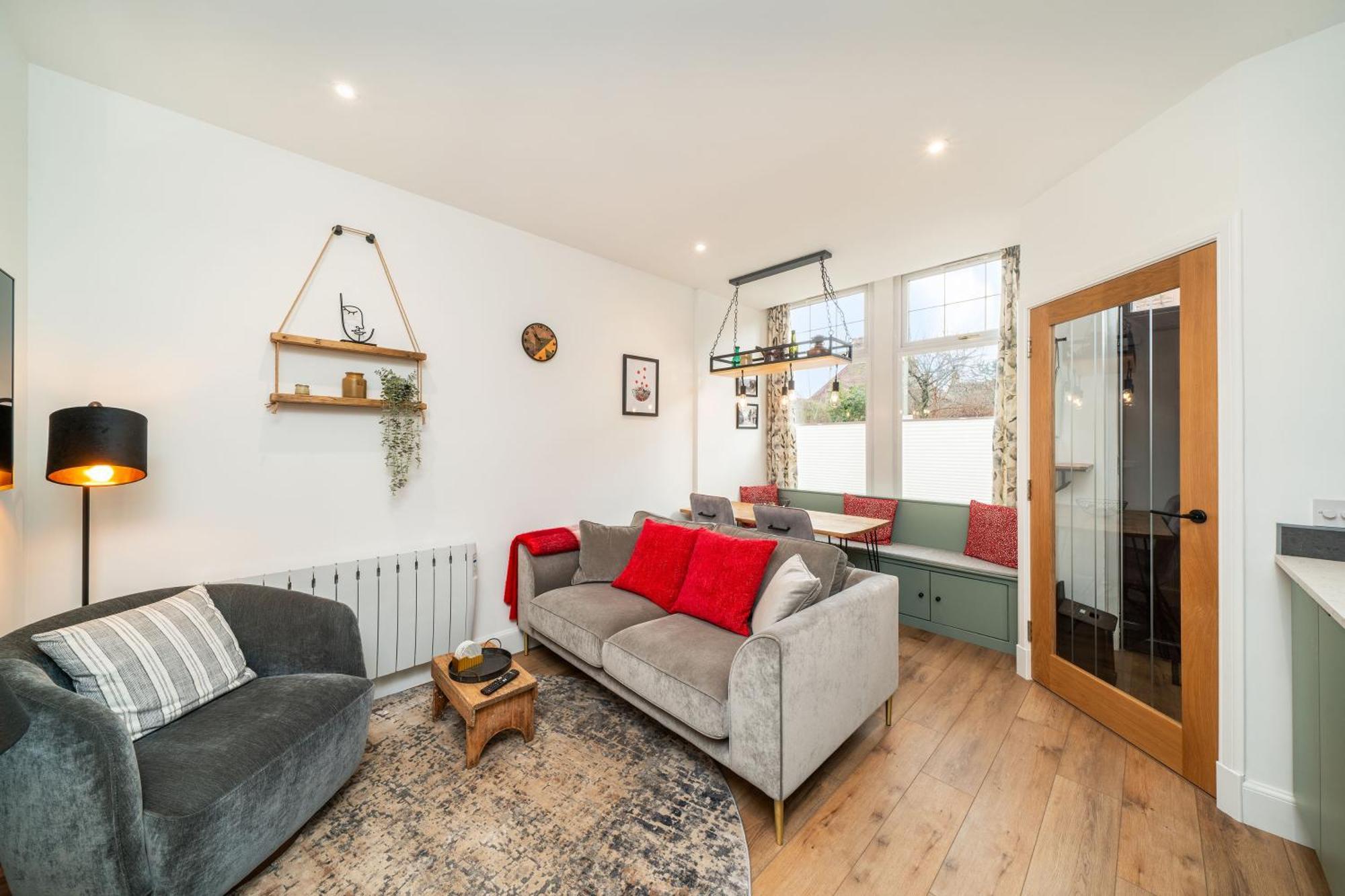 Grange8 Luxury Snug & Courtyard In Blairgowrie Appartement Blairgowrie and Rattray Buitenkant foto