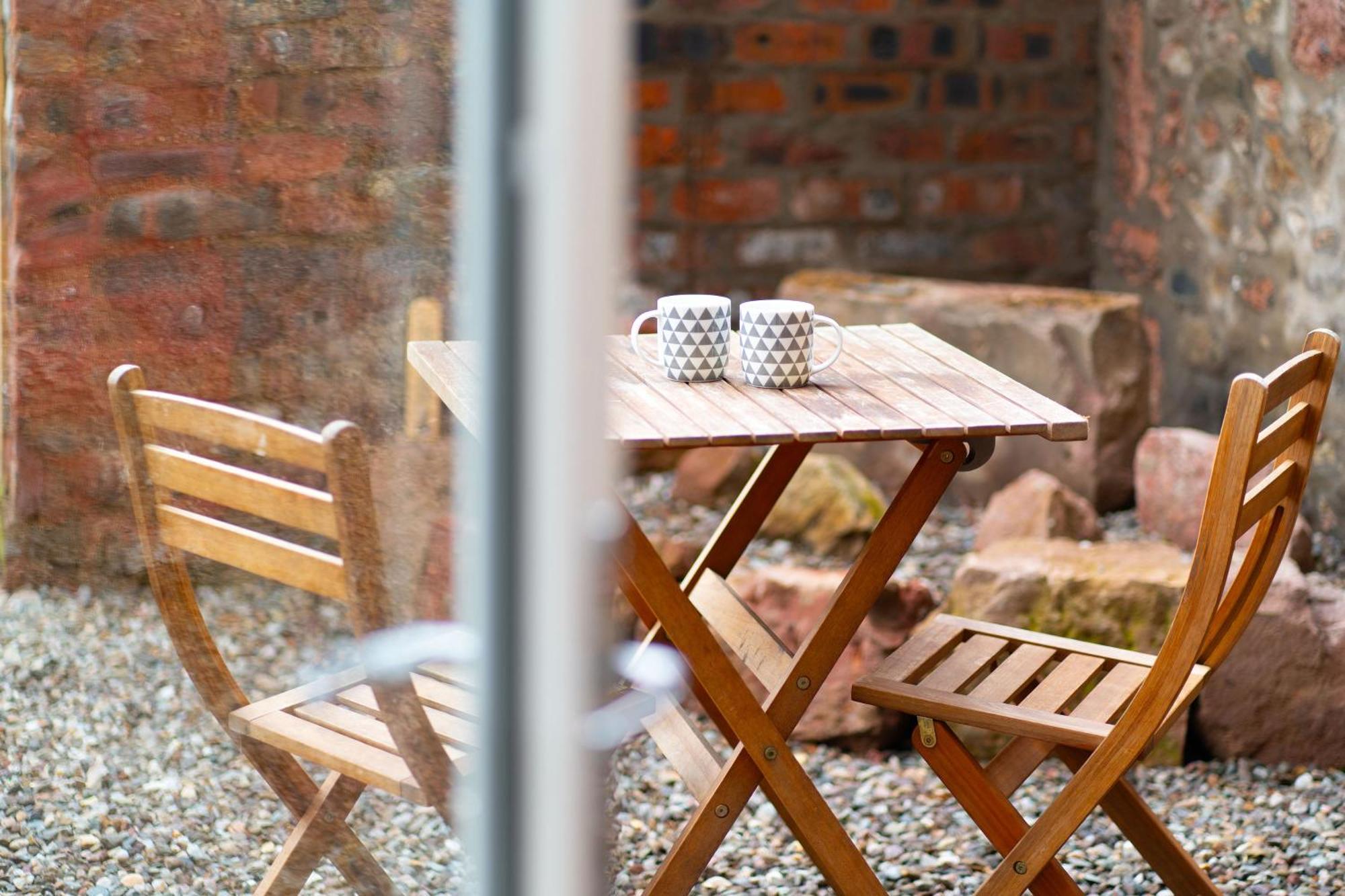 Grange8 Luxury Snug & Courtyard In Blairgowrie Appartement Blairgowrie and Rattray Buitenkant foto