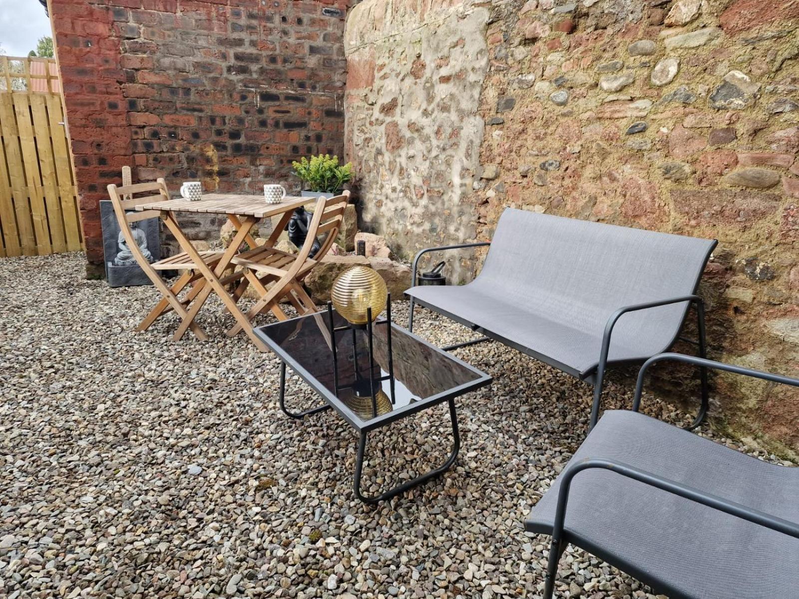 Grange8 Luxury Snug & Courtyard In Blairgowrie Appartement Blairgowrie and Rattray Buitenkant foto